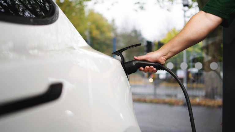 Europcar Boosts Fleet Sustainability with Equal EV & ICE Rental Prices