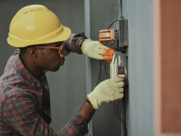 Electricians Top List of Trusted Green Energy Advisers in UK