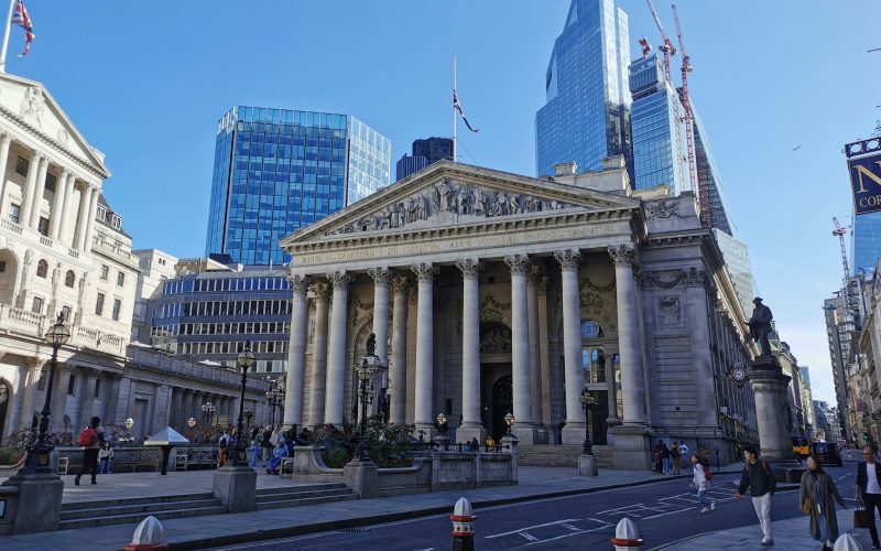 UK Interest Rate Lowered, But Future Easing Still in Question