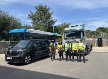 Stagecoach Midlands and VEV pave the way for shared EV infrastructure with first electric truck charge