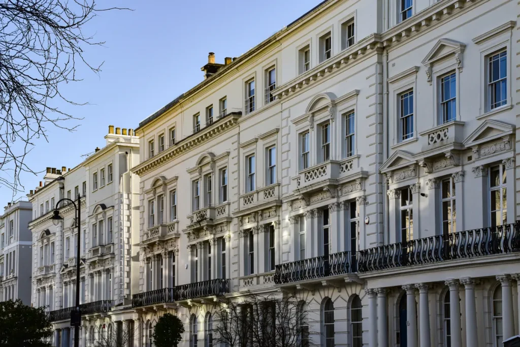 Kensington and Chelsea asking prices