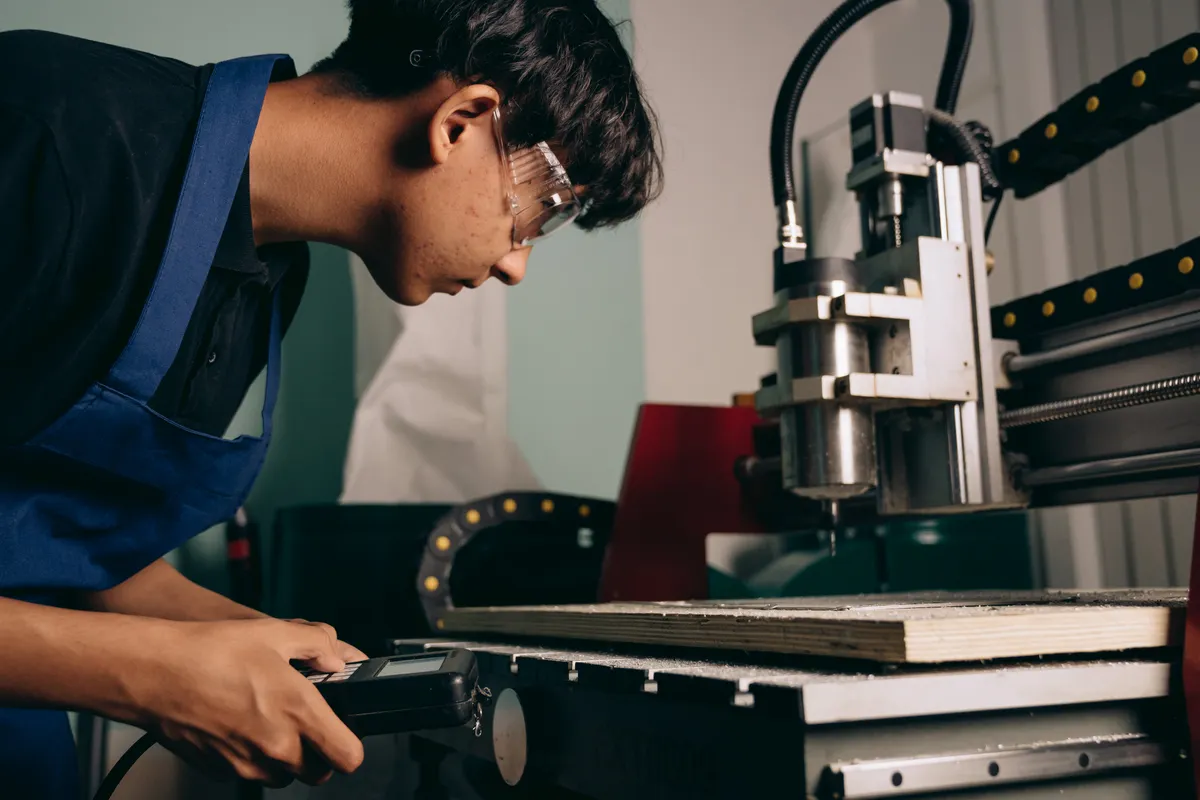 apprenticeship bursary benefits families