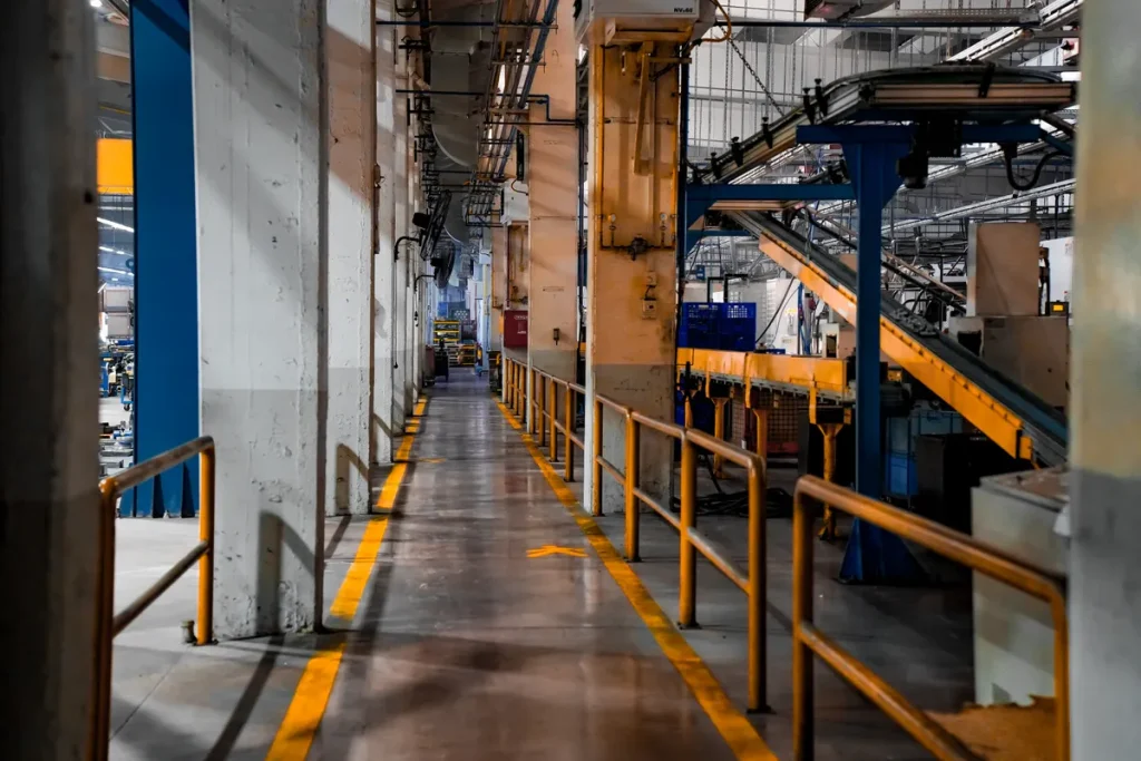 EU manufacturing job cuts